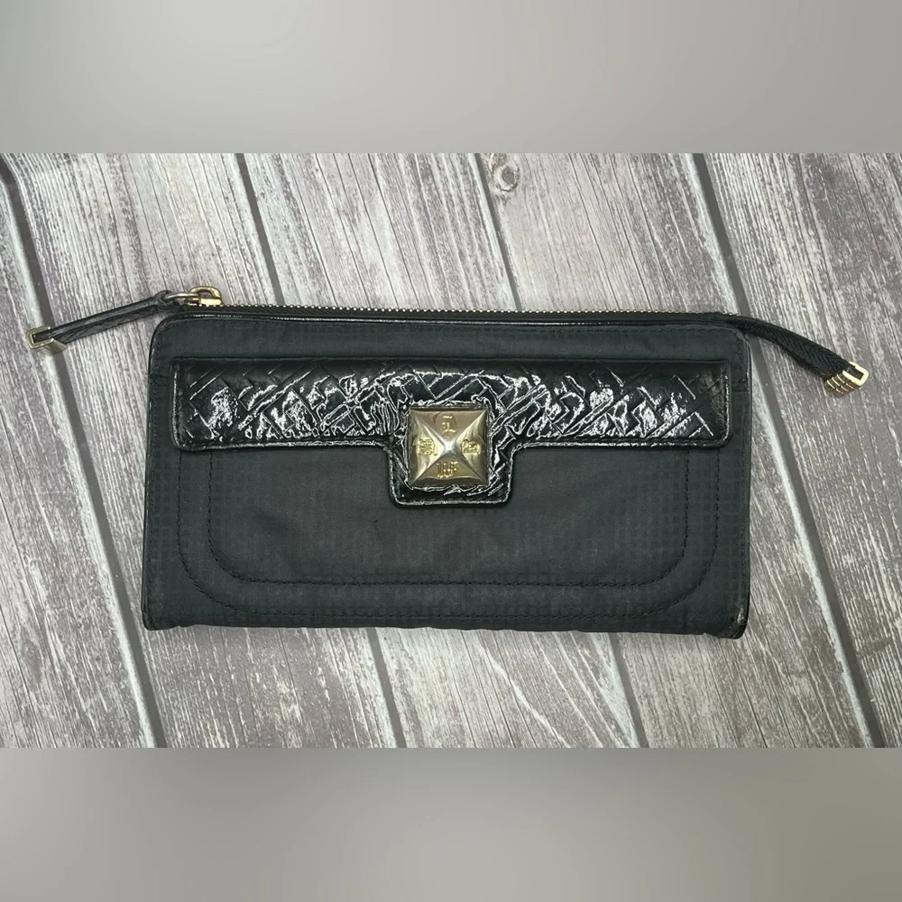 L.A.M.B VTG Y2K Gwen Stefani Black Zip Wallet Patent Leather & Fabric RARE - Picture 2 of 16